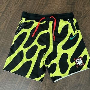 Nike Sportswear Retro Future Loose Terry Shorts